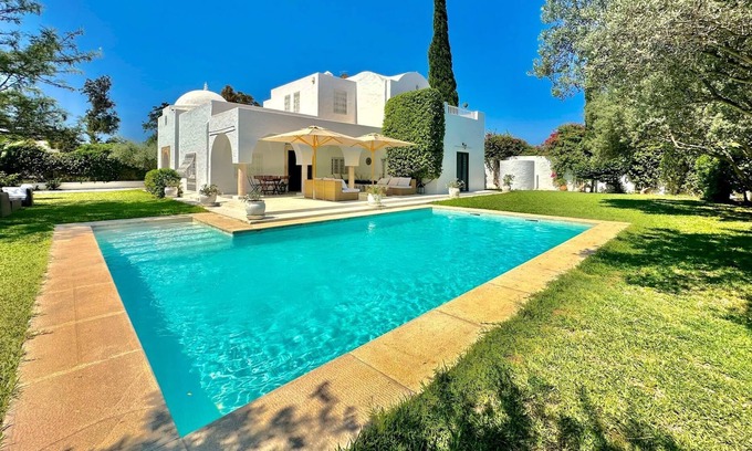 Hammamet House | Villa Plaisance charme et quiétude à 5mn de la mer