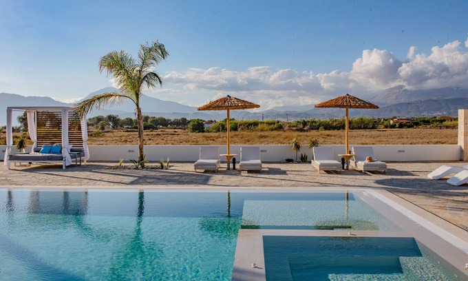 Faistos Villa | Villa Pnoe Seaside ★ Luxurious, Seafront & Private