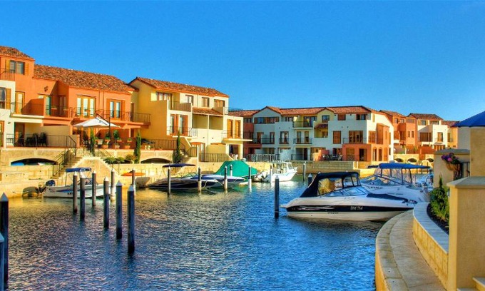 Wannanup House | Villa Port Grimaud on Bouvard Island