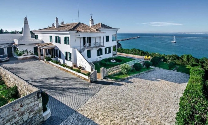 Ferragudo Villa | Villa Portimao View - House of the Princess