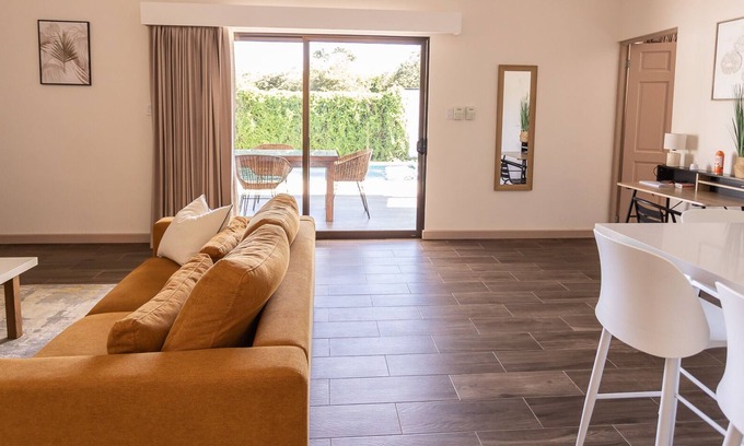Tamarindo Villa | Villa-Premium-Ensuite with Bath-Pool view