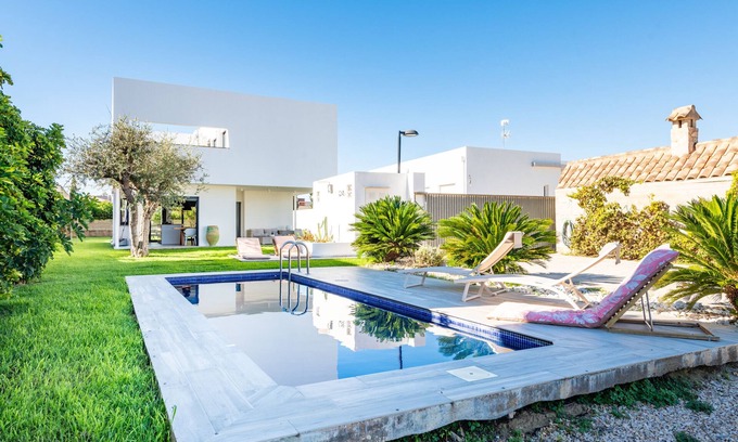 Vinaros House | Villa Puerto Blanco close to the Beach with Pool & Wi-Fi