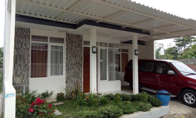 Oro Oro Ombo Hotel | Villa Puncak Garuda C7