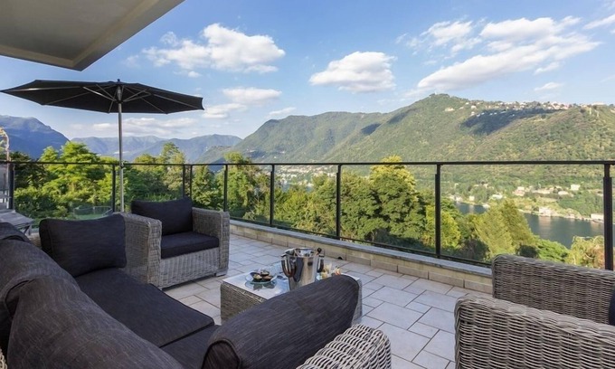 Como Villa | Villa rental in Como on Lake Como