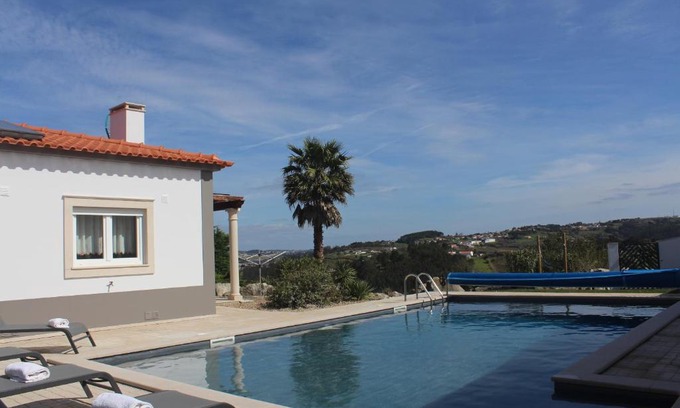 Caldas da Rainha Villa | VILLA ROSA wJACUZZI