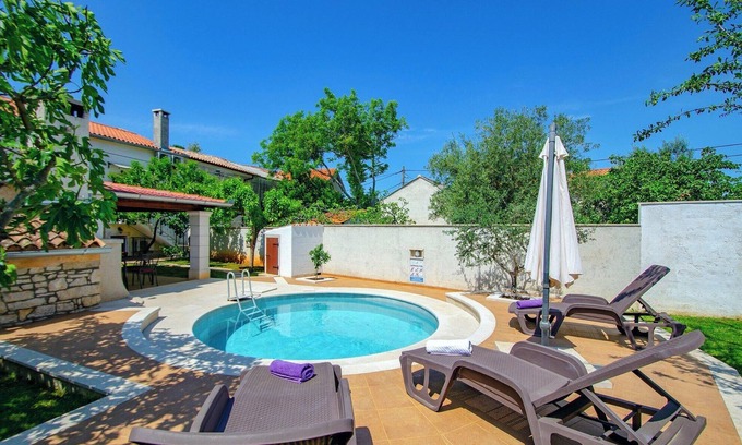 Muntic Villa | Villa Rosana in Muntić - Haus für 4-5 Personen