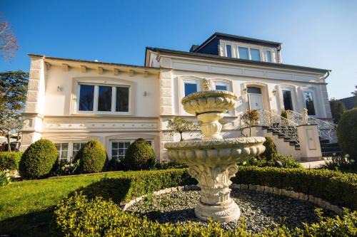 Burg auf Fehmarn Apartment | Villa Rosengarten auf der Sonneninsel Fehmarn