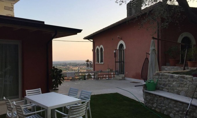 Cavaion Veronese House | Villa Rossa Dependance Lake Garda Bardolino-Cavaion (Dependance)