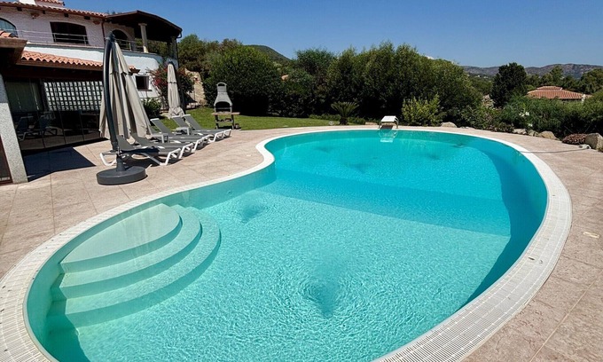 San Teodoro Villa | 'Villa Runcina' with Sea View, Wi-Fi and Private Pool