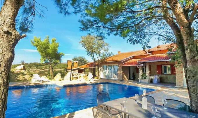 Krusevo House | Villa Sandra by Interhome