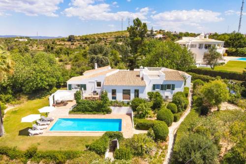Picota Villa | Villa Saragoça