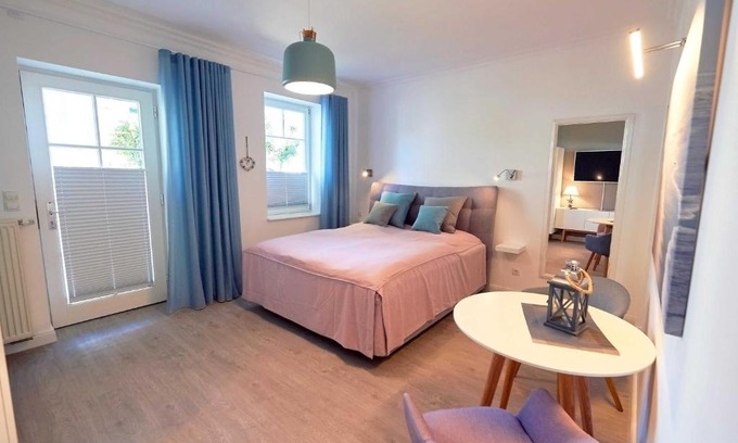Binz Apartment | Villa "Saxonia" in Binz - WG 19, strandnah