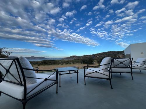 Milos Villa | Villa Serene By Milos Concierge