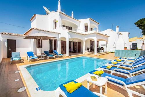 Areias de Sao Joao Villa | Villa Serenity