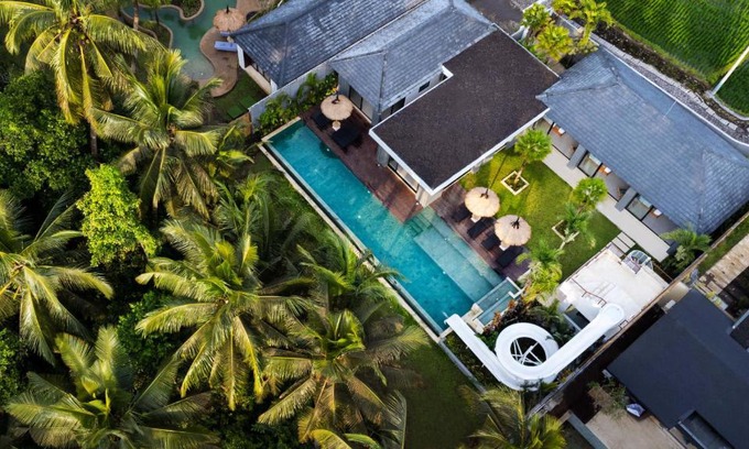 Pejeng Kawan Villa | Villa Slide by BaliSuperHost