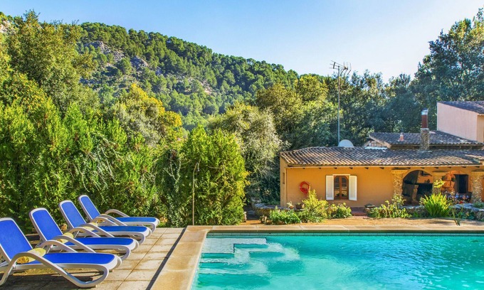 Crestatx Villa | Villa SON ESTEBAN for 6 with swimming pool surrounded by nature