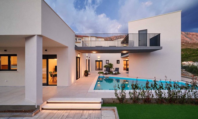 Dugi Rat Villa | Villa Stella, Dugi Rat