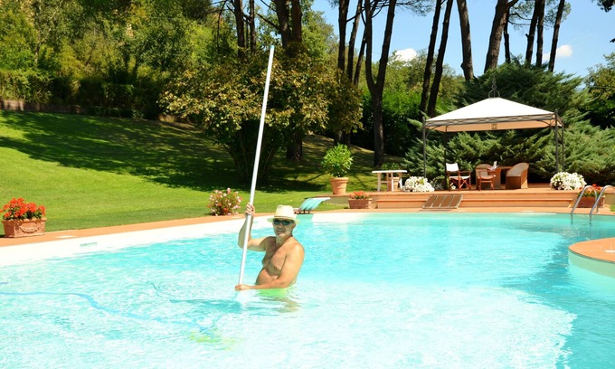 Terranuova Bracciolini Villa | VILLA TERRA NOVA Pool & Garden in Tuscany