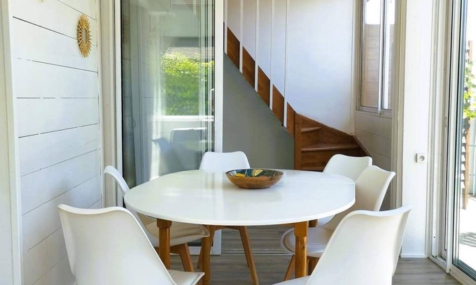 Frontignan Villa | Villa Tahitienne Bord de Plage