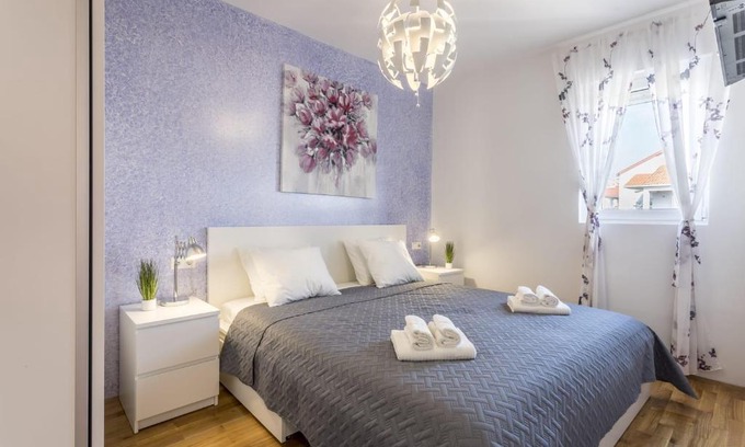 Businci Villa | Villa Tango I with Private Heated Pool