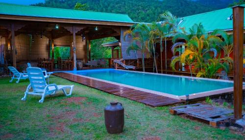 Port Glaud Bed & Breakfast | Villa Vanilla