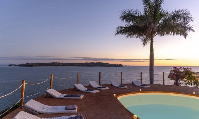 Nosy Be Villa | VILLA VARANGUE, AN OASIS OF PEACE AND NATURE WITH A BREATHTAKING VIEW ON THE OCEAN