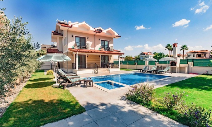 Dalyan City Center Villa | Villa Vera - 5 bedroom, sleeps 11 in Gulpinar area of Dalyan