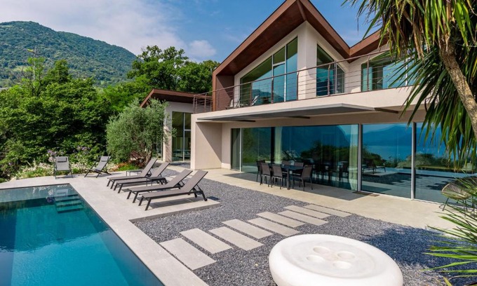 Riva di Solto Villa | Villa Villa Gau' by Interhome