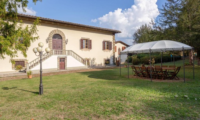 Vicchio Villa | Villa Villa Isabella by Interhome