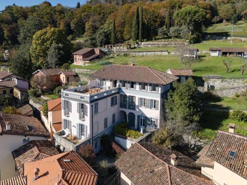 Menaggio House | Villa Viviana - by MyHomeInComo