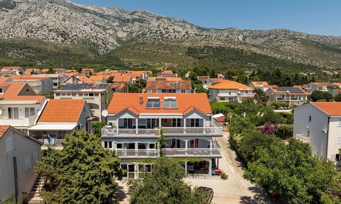 Orebic Apartment | Villa Vrebac Badem A2