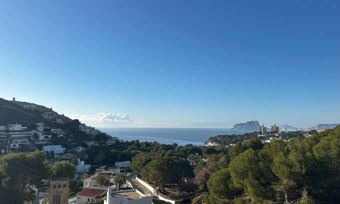 El Portet Villa | Villa with 7 rooms/14beds with a fantastic seaview & heated pool in El Portet