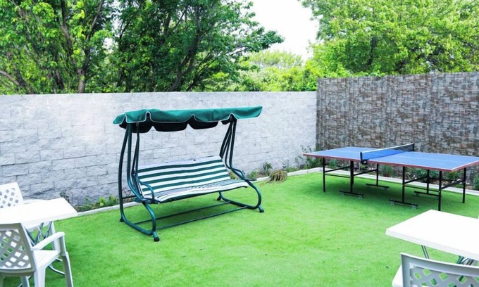 Tbilisi Villa | Villa with garden & barbecue area