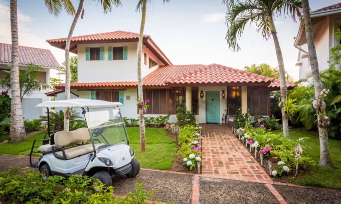 Casa de Campo Villa | Villa with Golf Cart At Casa De Campo Resort