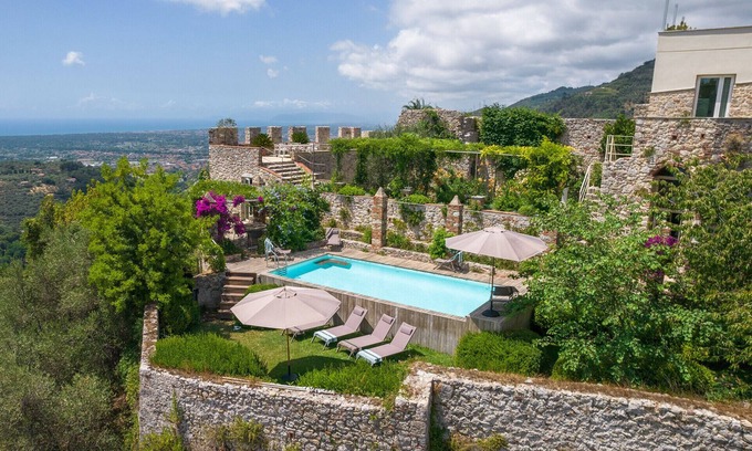 Monteggiori Villa | Villa with pool and amazing view, Camaiore, Tuscany