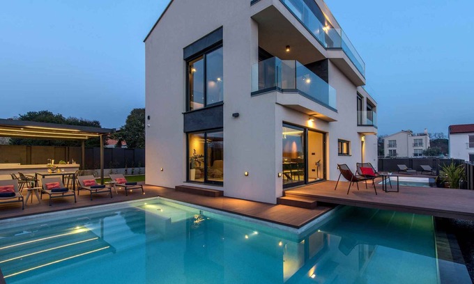 Mali Maj Villa | Villa with pool near the beach