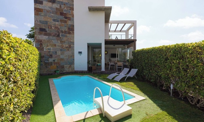 Salobre Villa | Villa with private pool Salobre Villas Golfers I