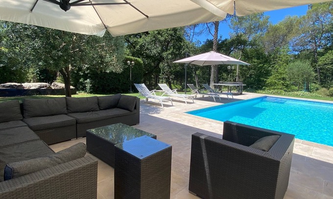 Valbonne Villa | Villa with private heated pool in a lovely domain, with climatisation, next Golf