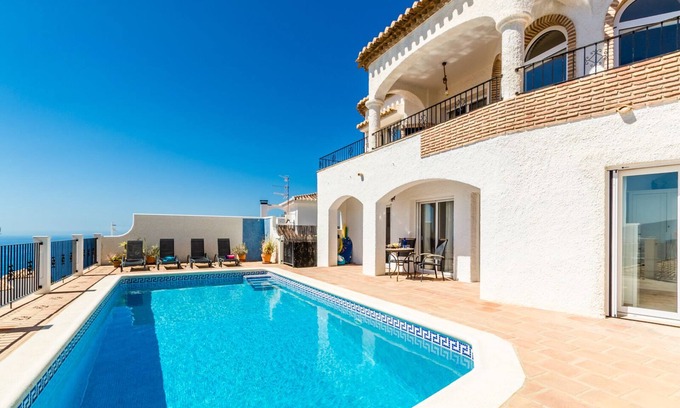 Salobrena Villa | Villa with private pool and amazing views