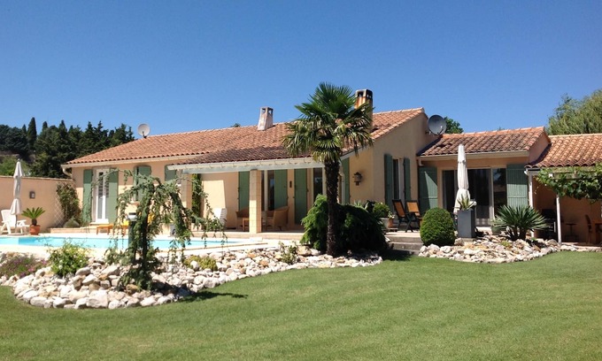 Mormoiron Villa | Villa with private pool close to the village and near Ventoux