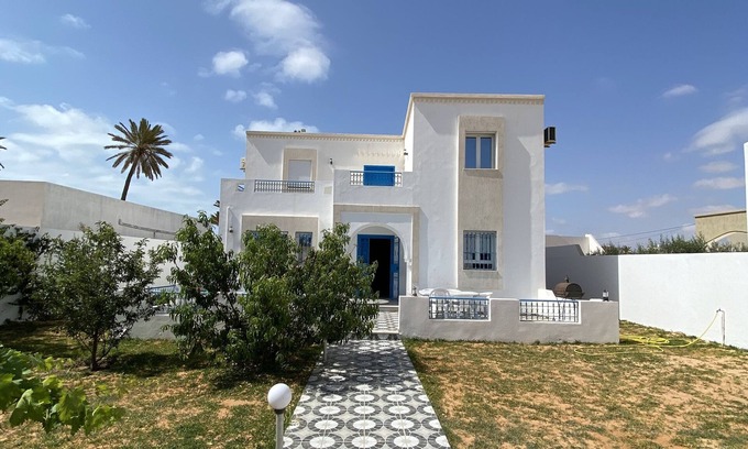 Aghir Villa | Villa with swimming pool, Djerba.