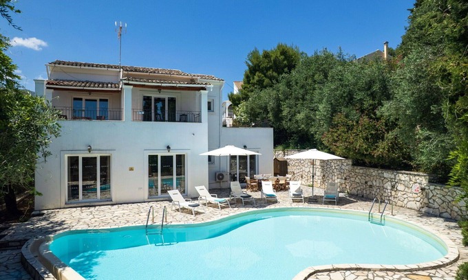 Kassiopi Villa | Villa Xanthe - Holiday Villa Rental with private pool in Kassiopi, Corfu
