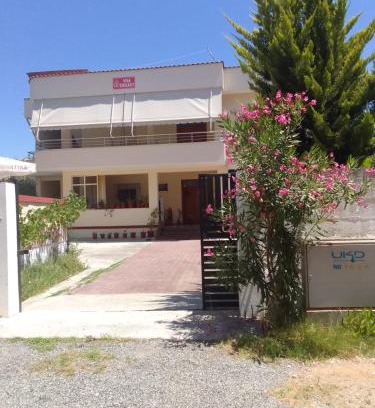 Durres House | Villa Xhelalit large ensuite rooms