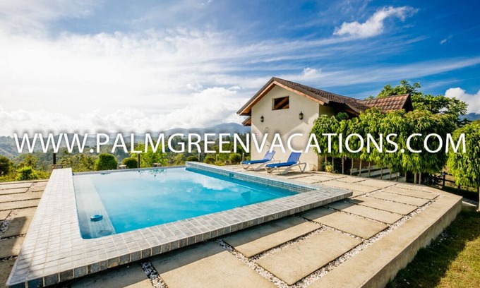 Jarabacoa Villa | VILLA YELLOW DOOR PRIVATE BBQ AND POOL ACCESS