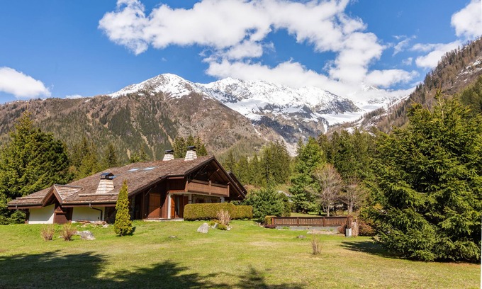Chamonix-Mont-Blanc Apartment | Village des Oursons Chalet B, Argentière (Chamonix), France