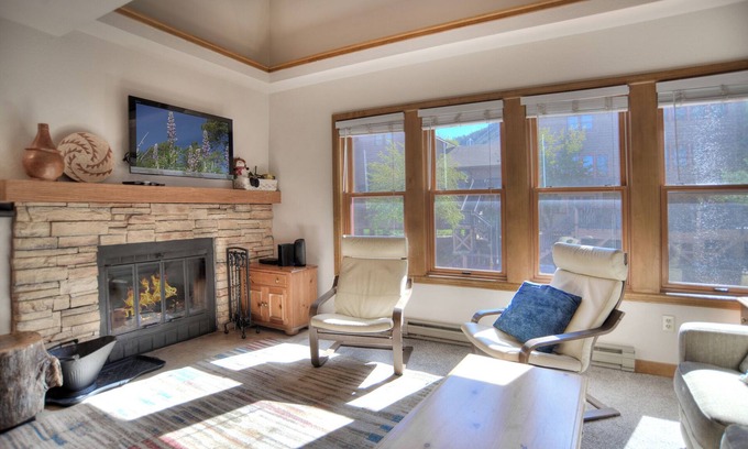 Durango Condo | Village View Vista (#26) | Near FLC, Town, Trails & Golf - Pool & Hot Tub