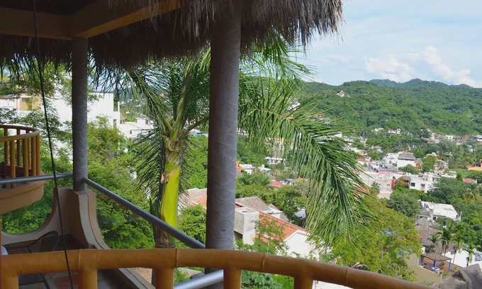 Sayulita Hotel | Villas Chula Vista VCHV 6AB Top Floor Scenic View