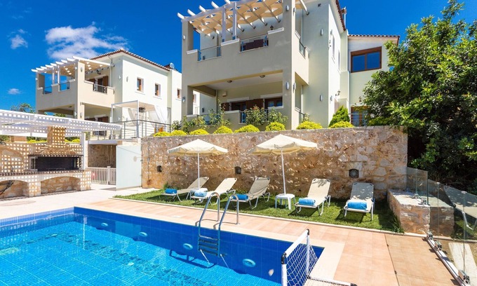 Achlades Villa | Villas in Crete with Private Pool & Beaches