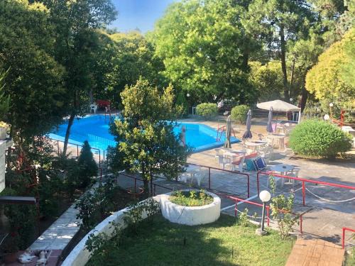 Perea Apartment | VillaVictoria Marias view pool apartment