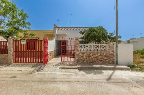 Torre Lapillo House | Villetta Arimar by BarbarHouse